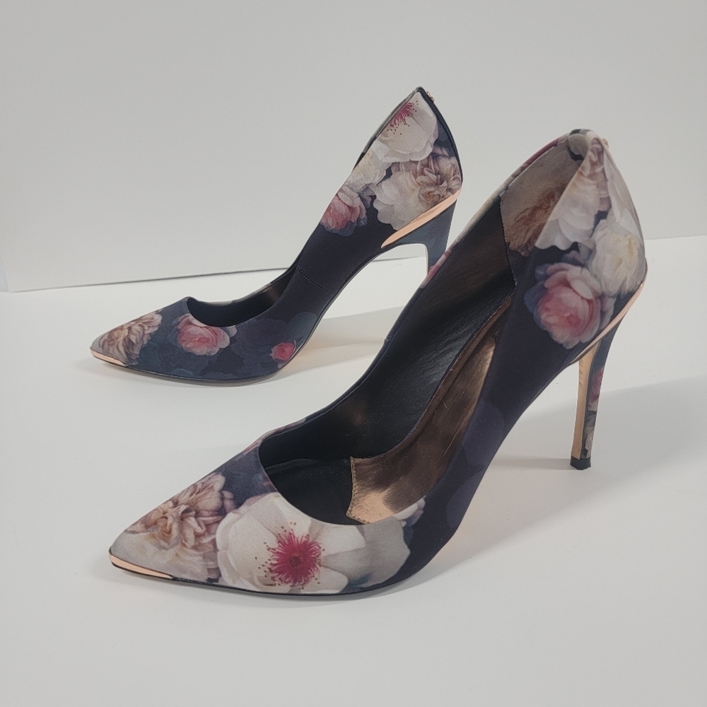 Ted Baker Heels Floral 39.5 9 - Picture 4 of 13